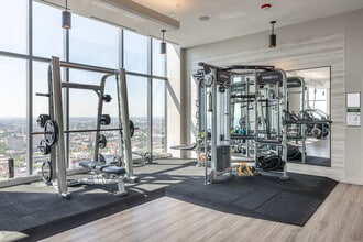 Arrive Michigan Avenue in Chicago, IL - Foto de edificio - Interior Photo