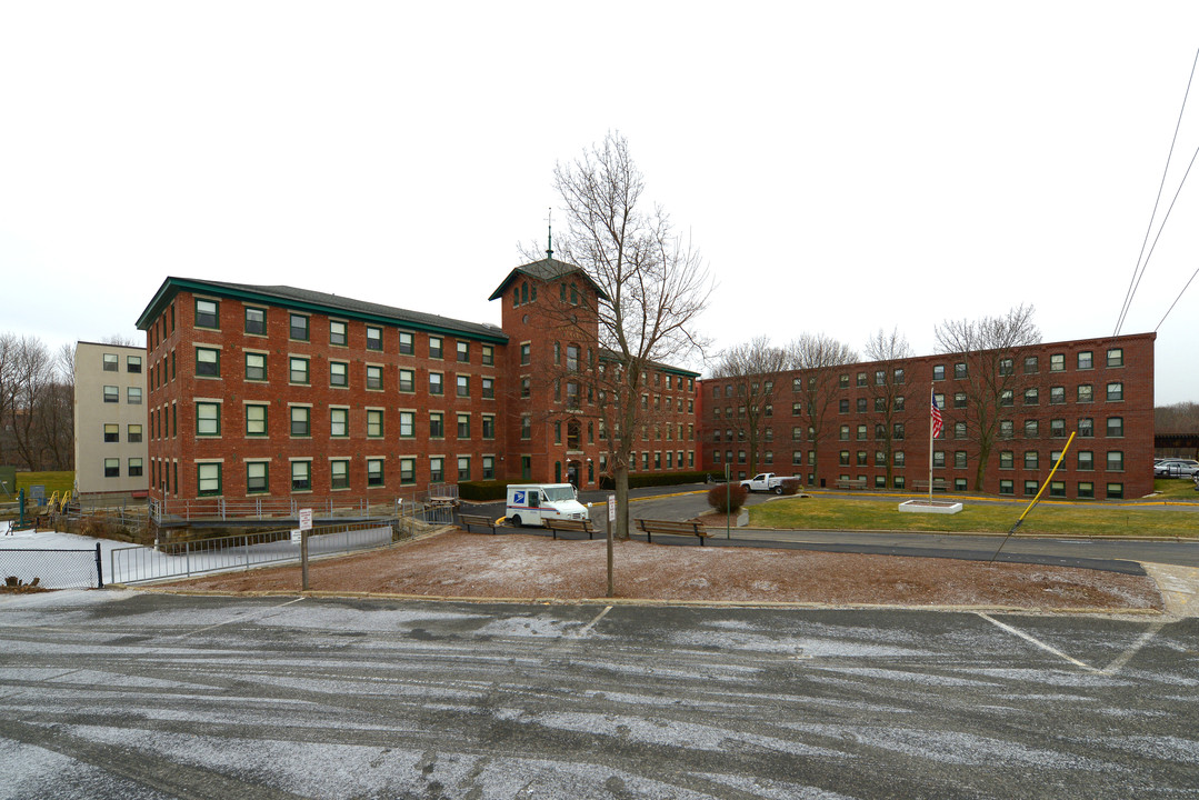 Blackstone Falls in Central Falls, RI - Building Photo