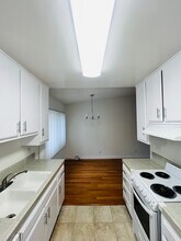 8722 Delgany Ave in Playa Del Rey, CA - Foto de edificio - Building Photo