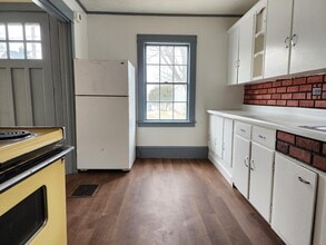281 Wilson St in Brewer, ME - Building Photo - Building Photo