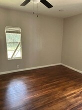 607 W Dallas St in Conroe, TX - Building Photo - Building Photo