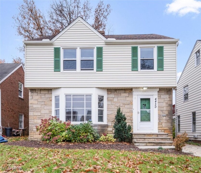 4430 Silsby Rd in University Heights, OH - Building Photo