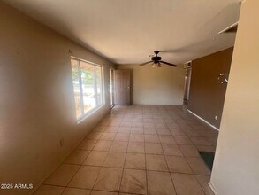 1238 E Vine Ave in Mesa, AZ - Building Photo - Building Photo