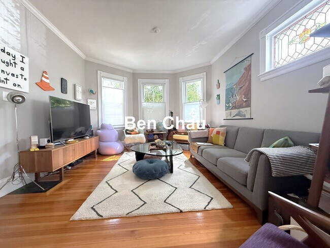 property at 9 Dimick St