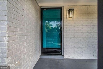 2243 7 Oaks Cir in Conley, GA - Building Photo - Building Photo