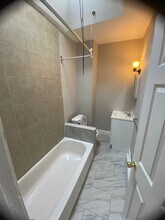 5917 Irving St in Philadelphia, PA - Building Photo - Building Photo