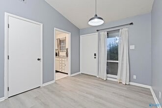 2014 Colony Dr SW in Huntsville, AL - Building Photo - Building Photo