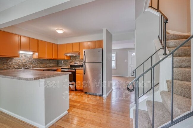 property at 5413 King Arthur Cir
