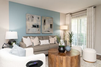 Vetra West Hills in Knoxville, TN - Building Photo - Building Photo