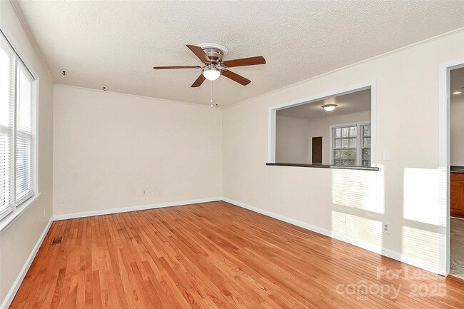 5325 Cold Harbor Dr in Charlotte, NC - Building Photo - Building Photo