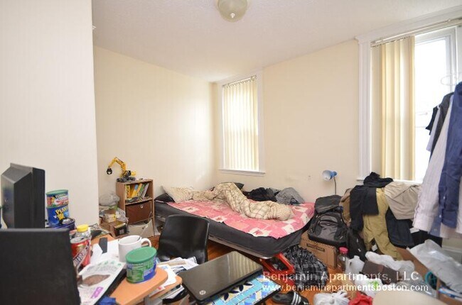 5 Barrows St, Unit 4A in Boston, MA - Building Photo - Building Photo