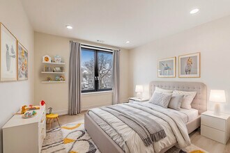 5015 N Lincoln Ave, Unit 3N in Chicago, IL - Building Photo - Building Photo