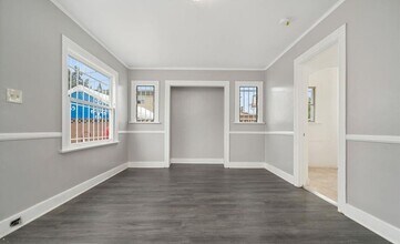 454 W 59th Pl in Los Angeles, CA - Building Photo - Building Photo