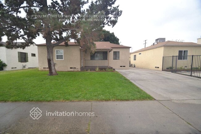 property at 11560 Kittridge St