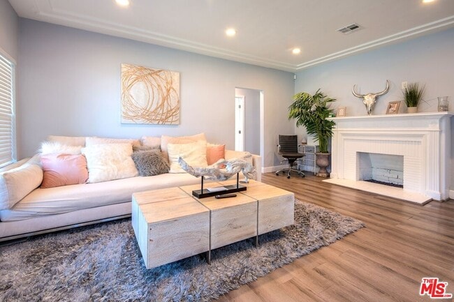 property at 9001 S 5th Ave