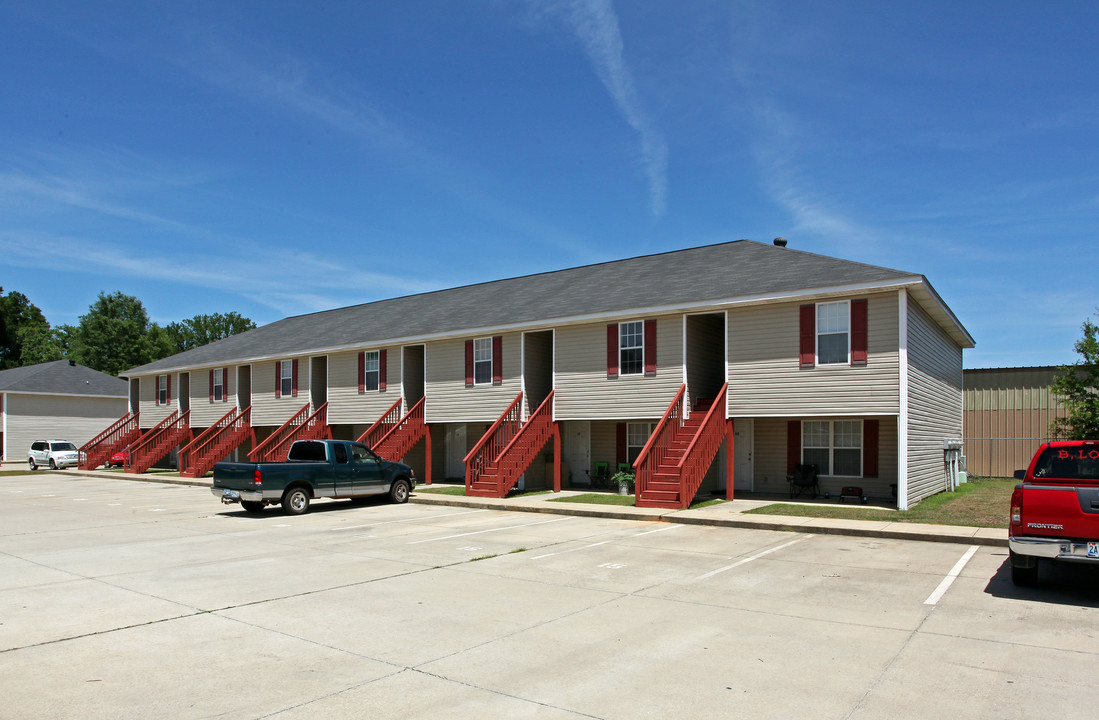 Satsuma Apartments in Satsuma, AL - Building Photo