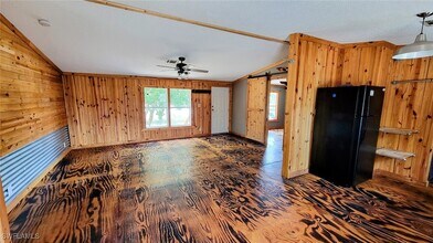 1186 Anvil Way in Moore Haven, FL - Building Photo - Building Photo
