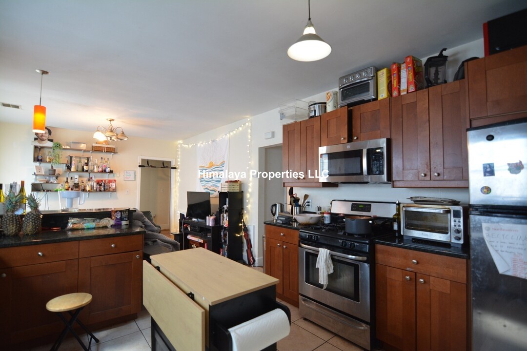 222-224 Calumet St, Unit #2 in Boston, MA - Building Photo