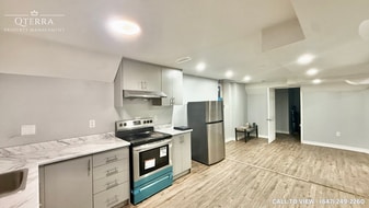 68 Mossgrove Cres in Brampton, ON - Building Photo