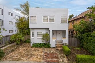 2340 Parker St in Berkeley, CA - Building Photo - Building Photo