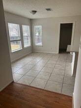 2105 Zeppelin Dr in Cedar Park, TX - Building Photo - Building Photo