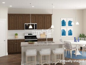 9510 Riverbend Village Dr in Charlotte, NC - Building Photo - Building Photo