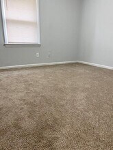 845 White Oak Ct in Lawrenceville, GA - Building Photo - Building Photo