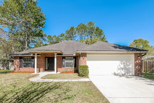 852 W American Eagle Dr in St. Augustine, FL - Building Photo