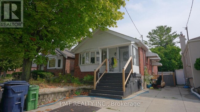 property at 103 Yardley Ave