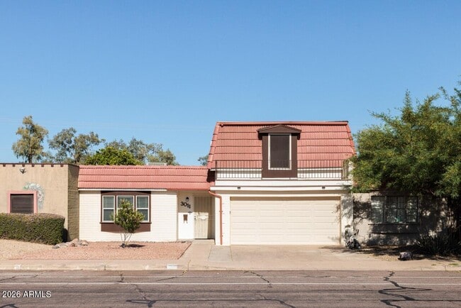 property at 3011 S Country Club Way