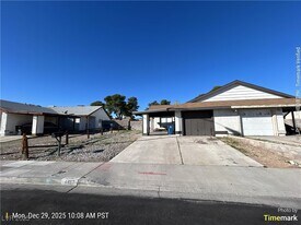 4467 Pinegrove St in Las Vegas, NV - Building Photo