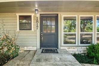 1817 Carlton St in Denton, TX - Building Photo - Building Photo