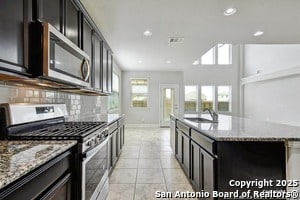 8103 Lovela Bend in San Antonio, TX - Building Photo - Building Photo