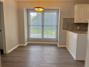 30447 Parkview Dr in Denham Springs, LA - Building Photo - Building Photo