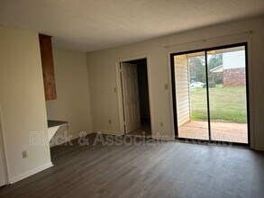 601 Timberline Dr SE in Winston-Salem, NC - Building Photo - Building Photo