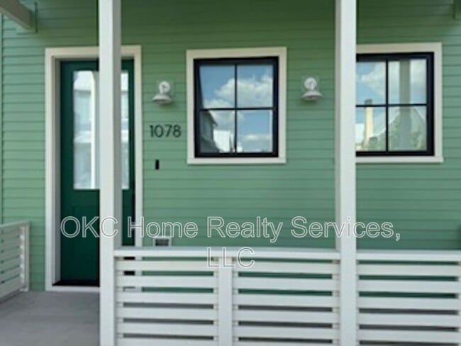 property at 1078 Hangar Dr