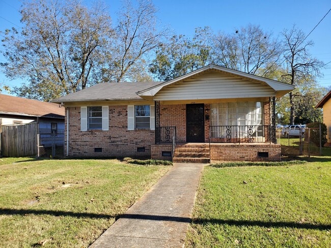 property at 2925 10th Ave N