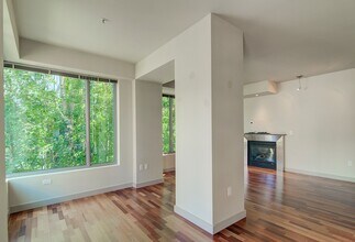 910 Lenora St in Seattle, WA - Building Photo - Building Photo