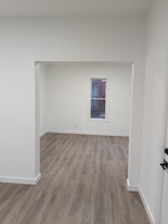 564 E Chestnut St in Lancaster, OH - Building Photo