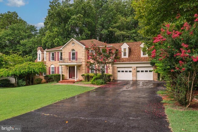 14917 Brownstone Dr in Burtonsville, MD - Building Photo - Building Photo