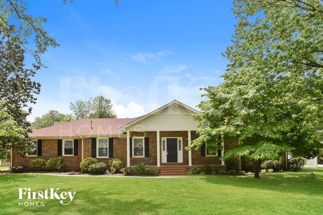 property at 1026 Grove Cir