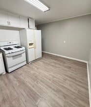 220 E Key Blvd in Midwest City, OK - Building Photo - Building Photo