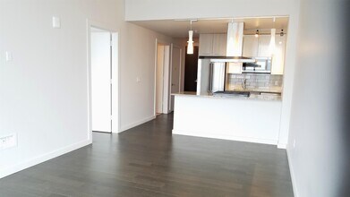 515 Church St, Unit 4207 in Nashville, TN - Building Photo - Building Photo