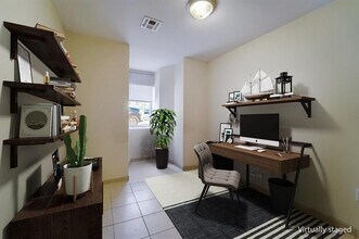 295 New York Ave-Unit -1L in Jersey City, NJ - Building Photo - Building Photo