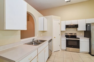 12952 Odyssey Lake Way in Orlando, FL - Building Photo - Building Photo