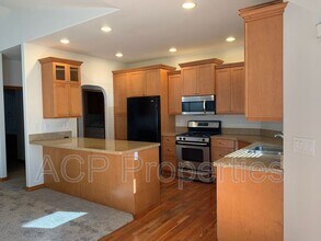 627 Darby Dr in Bellingham, WA - Building Photo - Building Photo