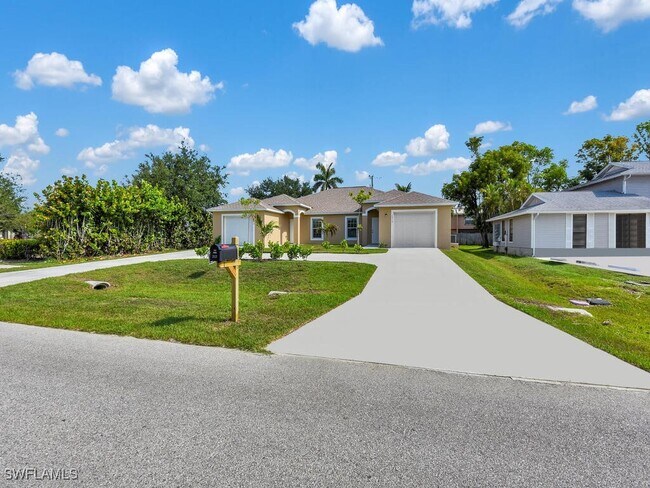 1515 SW 48th Terrace in Cape Coral, FL - Building Photo - Building Photo