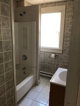 571 Washington Ave, Unit 2 in Albany, NY - Building Photo - Building Photo
