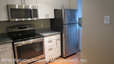 2215 Post Rd-Unit -Unit 1056 in Austin, TX - Building Photo - Building Photo