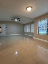 15581 SW 104th Terrace in Miami, FL - Building Photo - Building Photo